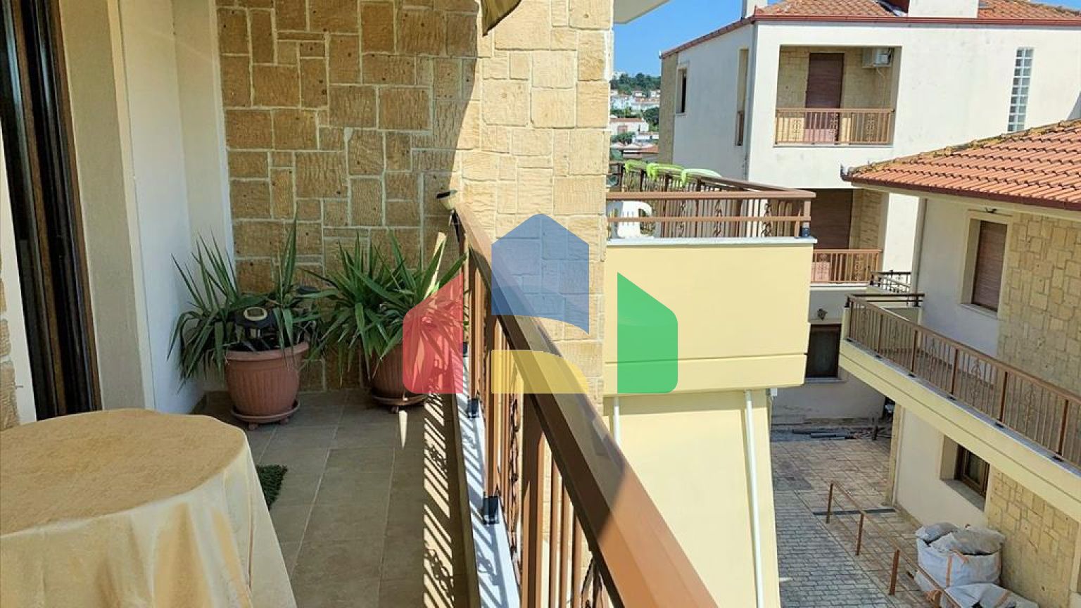 Продажа - Таунхаус 190 m² в пригороде Салоник