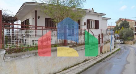 Продаж - Котедж 110 m² в передмісті Салонік