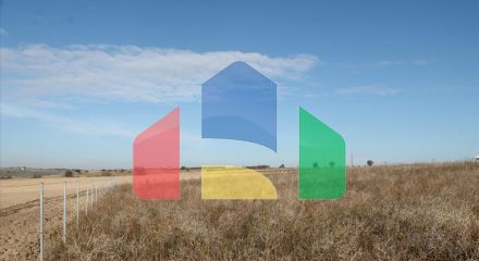 Продаж - Земельна ділянка 6441 m² в передмісті Салонік