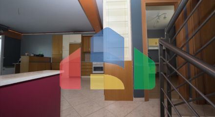 Продажа - Таунхаус 235 m² в пригороде Салоник