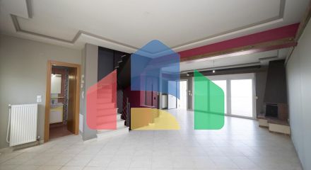 Продажа - Таунхаус 235 m² в пригороде Салоник Продажа - Таунхаус 235 m² в пригороде Салоник