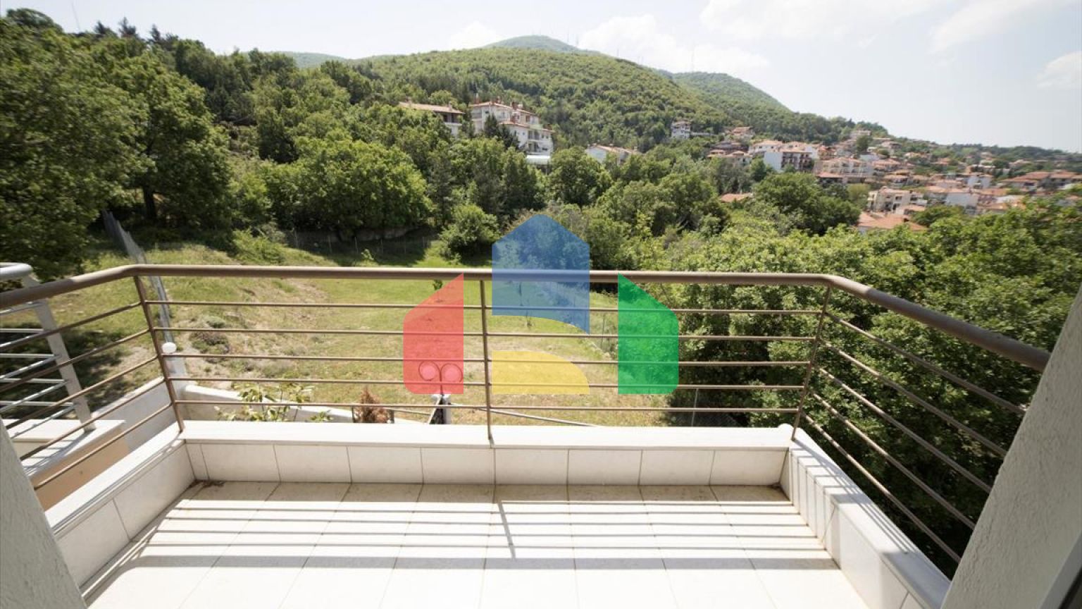 Продажа - Таунхаус 235 m² в пригороде Салоник