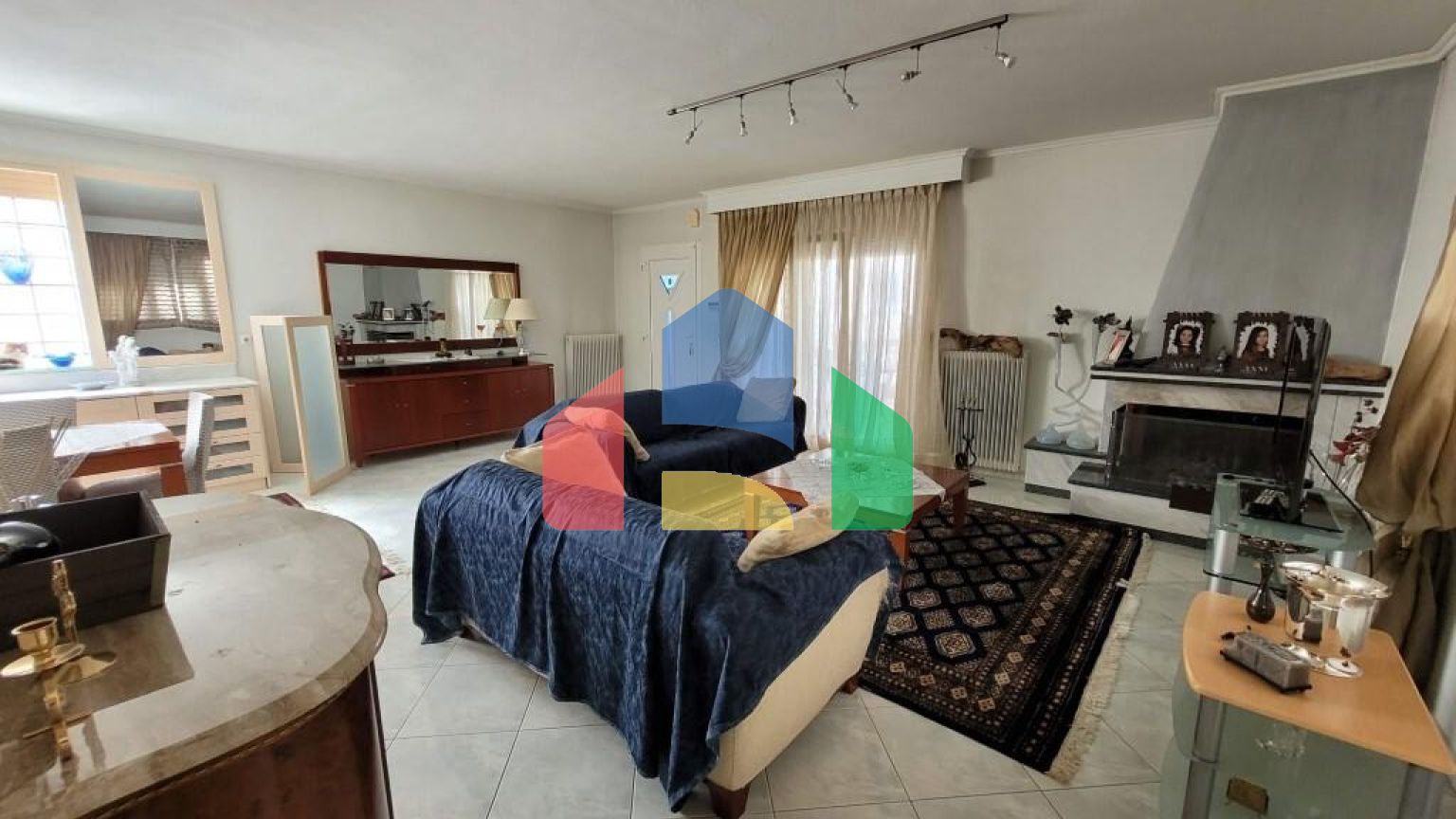 Продаж - Таунхаус 195 m² в передмісті Салонік