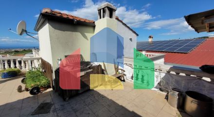 Продаж - Таунхаус 195 m² в передмісті Салонік