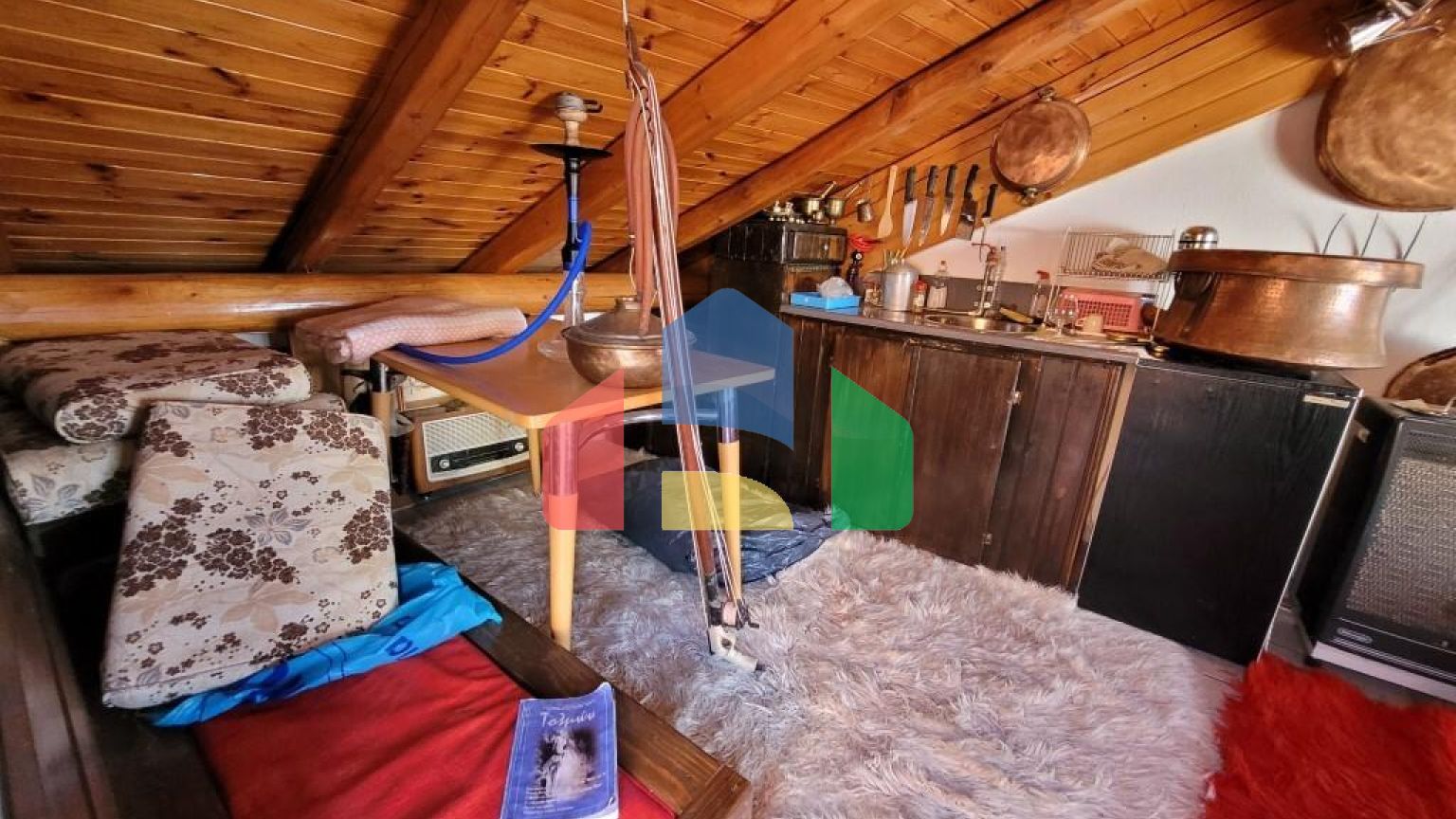 Продаж - Таунхаус 195 m² в передмісті Салонік