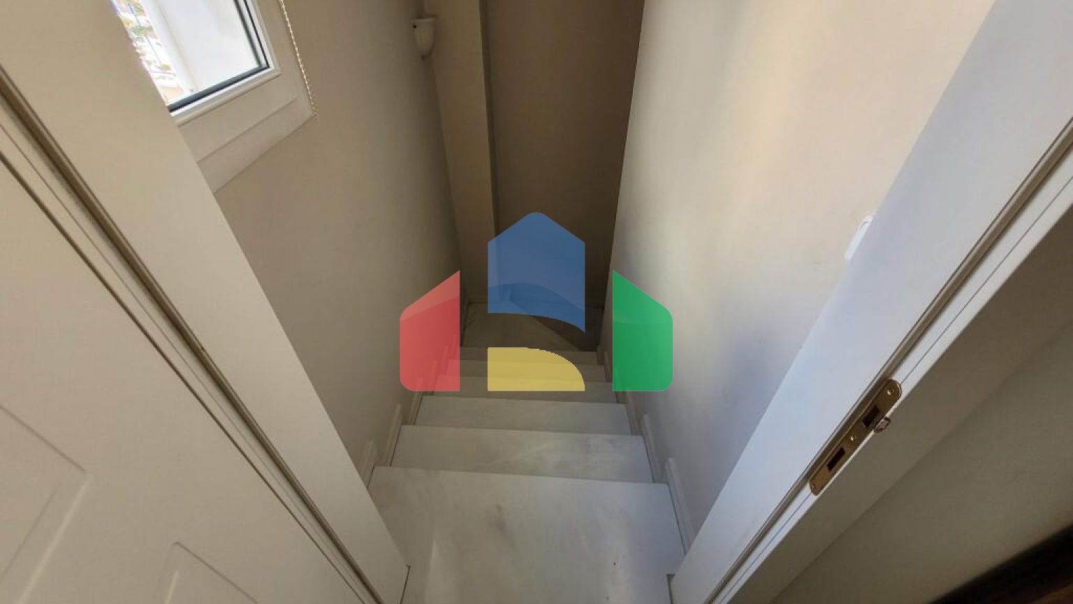 Продаж - Таунхаус 195 m² в передмісті Салонік