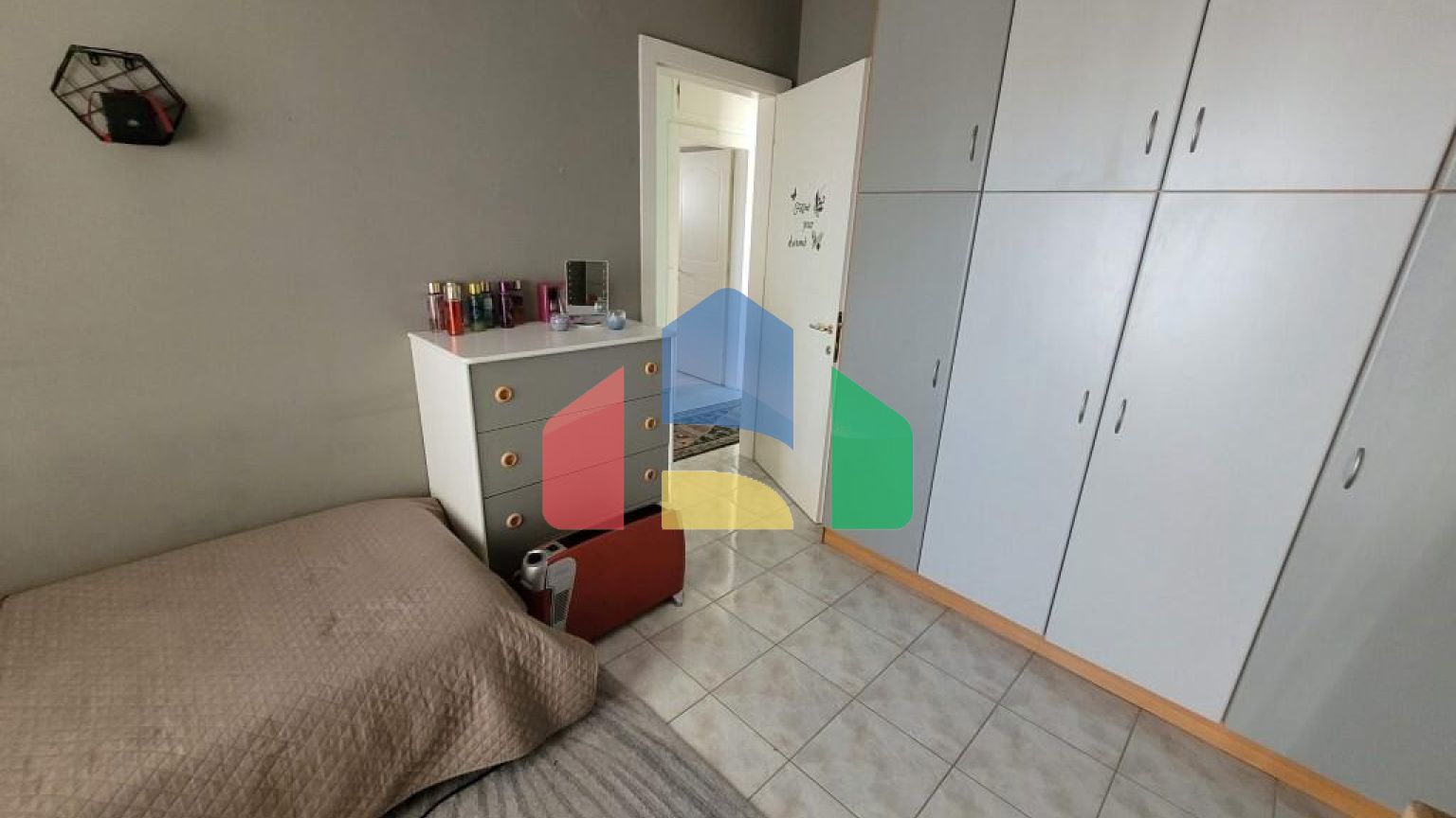 Продаж - Таунхаус 195 m² в передмісті Салонік