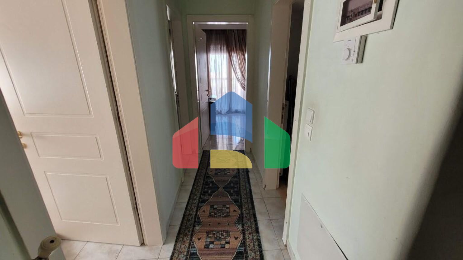 Продаж - Таунхаус 195 m² в передмісті Салонік