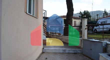 Продажа - Таунхаус 102 m² в пригороде Салоник