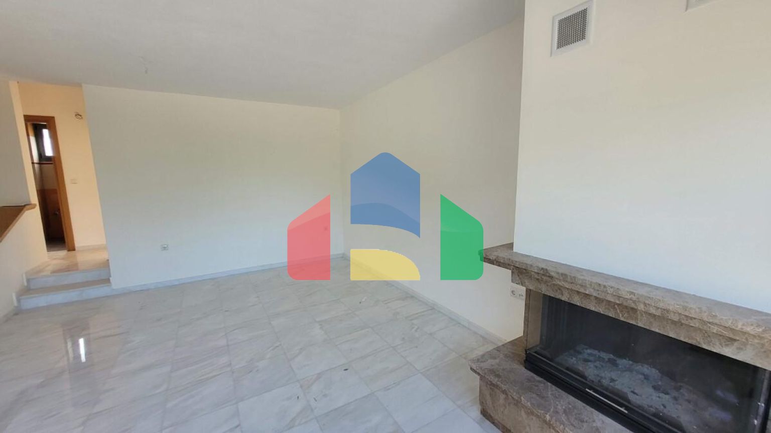 Продажа - Таунхаус 149 m² в пригороде Салоник