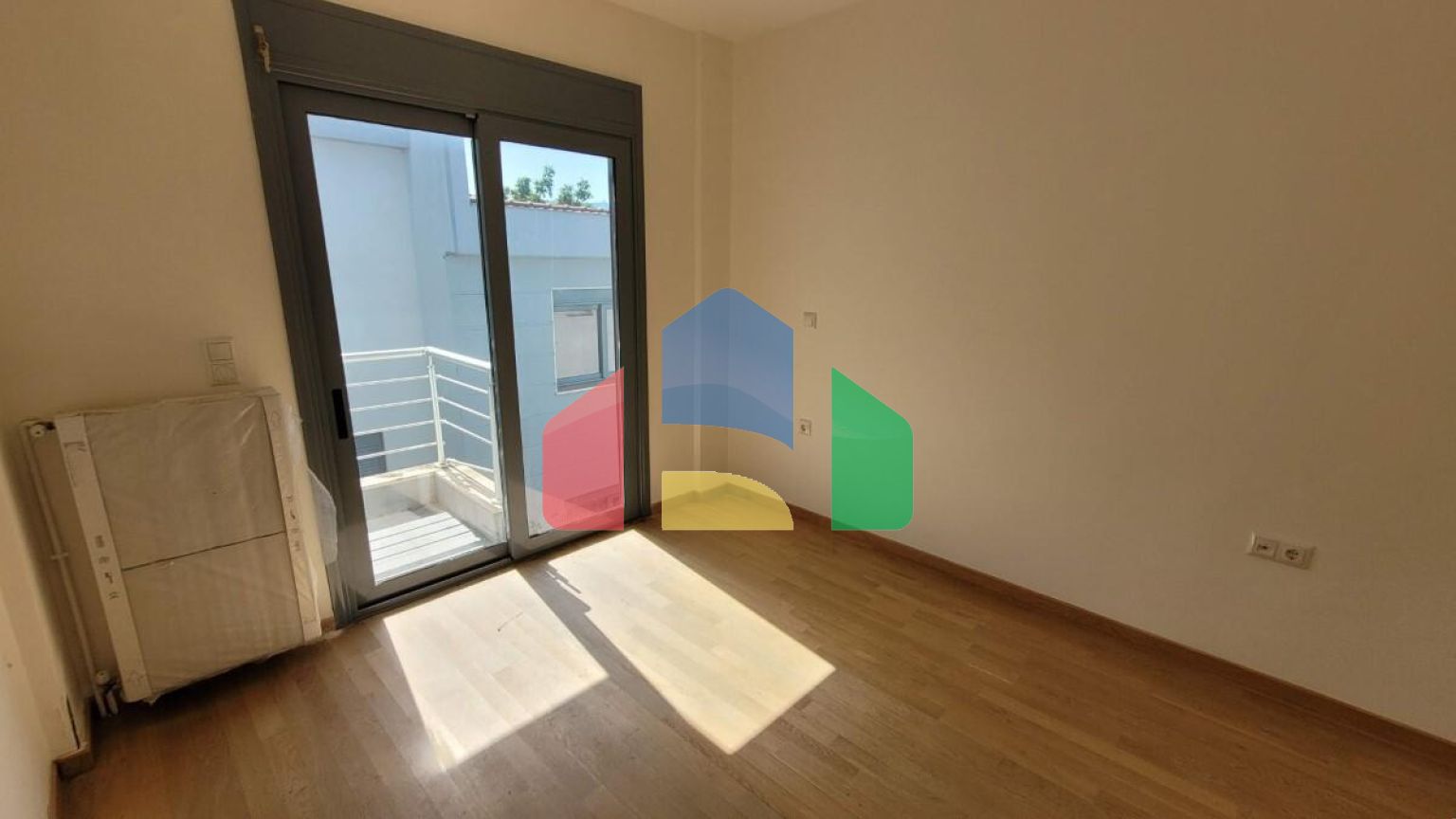 Продажа - Таунхаус 149 m² в пригороде Салоник