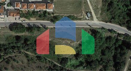 Продаж - Земельна ділянка 1770 m² в передмісті Салонік
