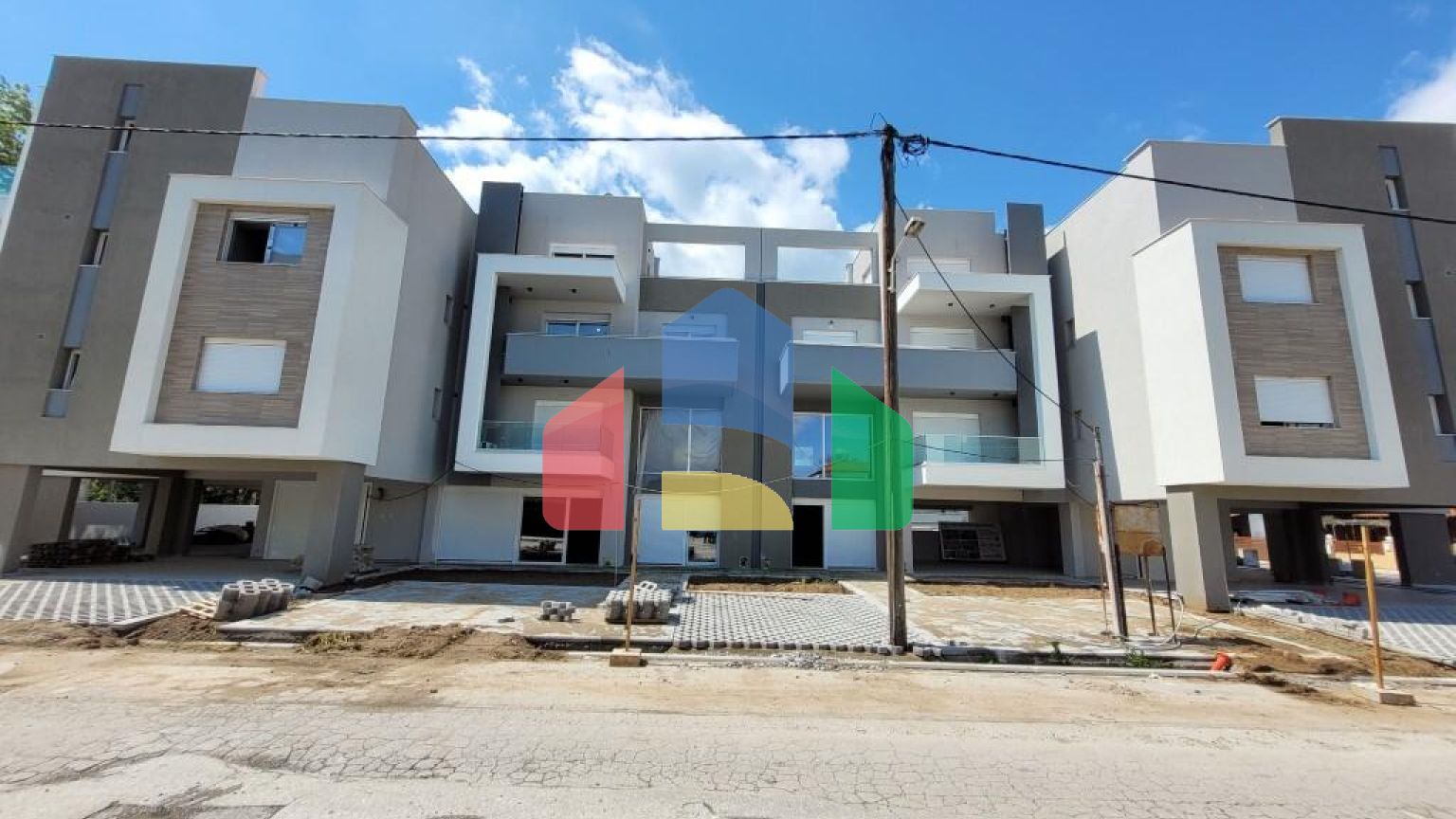 Продаж - Квартира 54 m² в передмісті Салонік