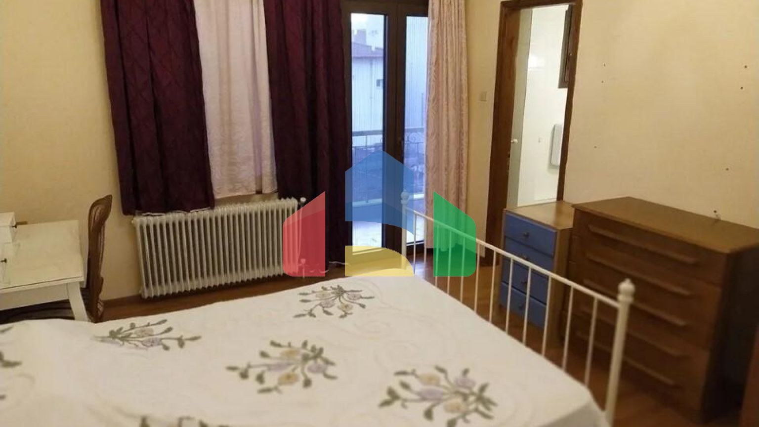 Продаж - Котедж 285 m² в передмісті Салонік