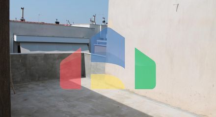 Продаж - Комерційна нерухомість 70 m² в передмісті Салонік