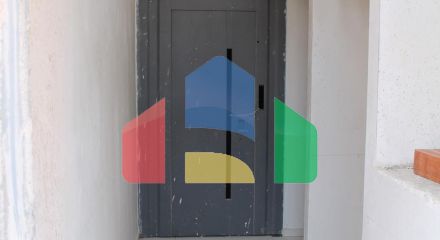 Продаж - Комерційна нерухомість 70 m² в передмісті Салонік