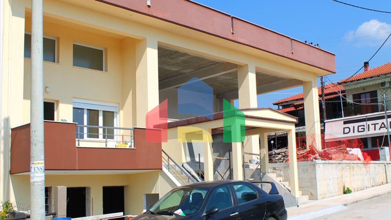 Продаж - Комерційна нерухомість 70 m² в передмісті Салонік