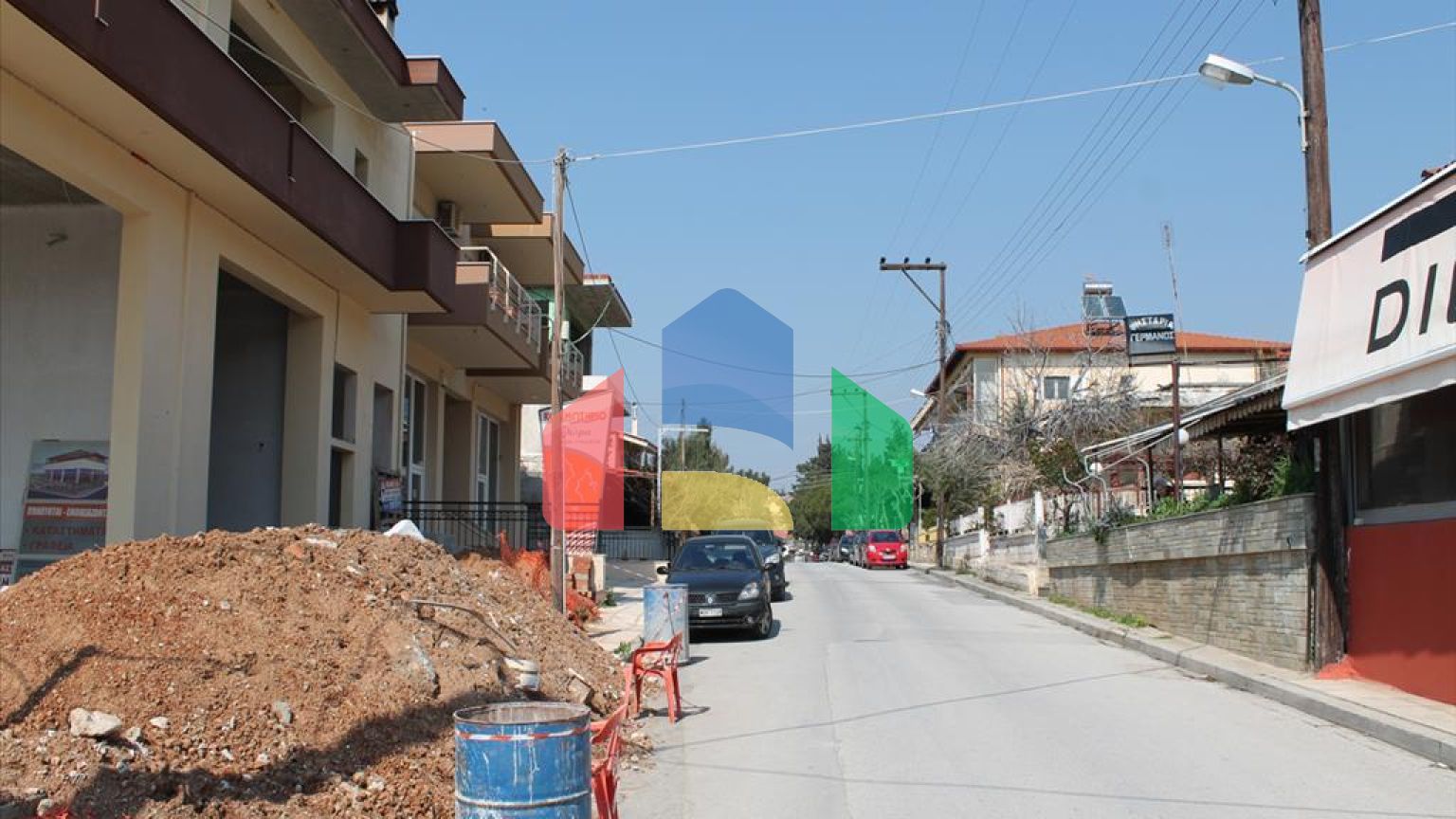 Продаж - Комерційна нерухомість 70 m² в передмісті Салонік