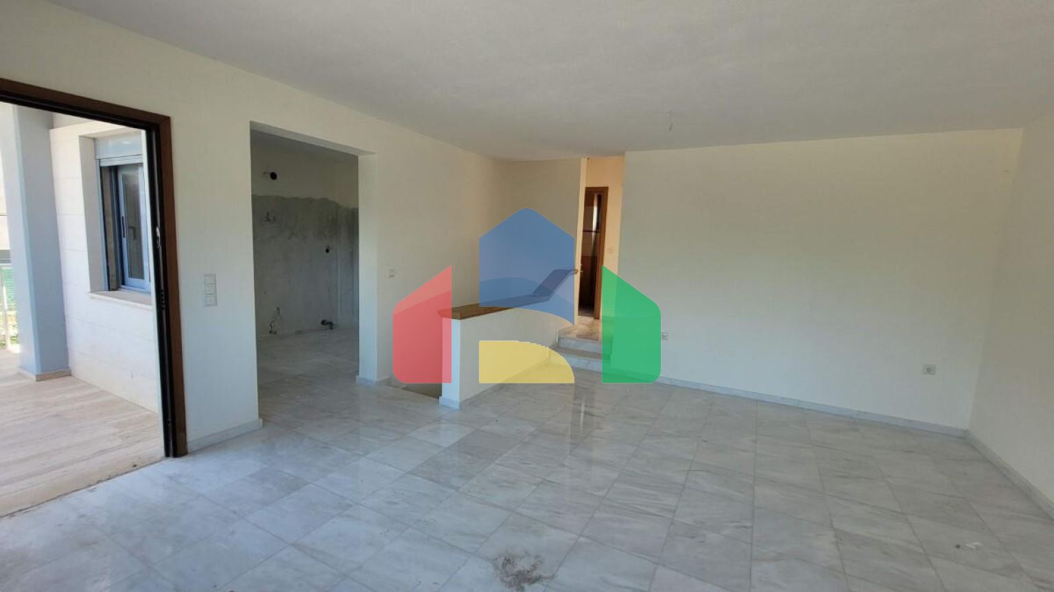 Продажа - Таунхаус 149 m² в пригороде Салоник