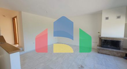 Продажа - Таунхаус 149 m² в пригороде Салоник