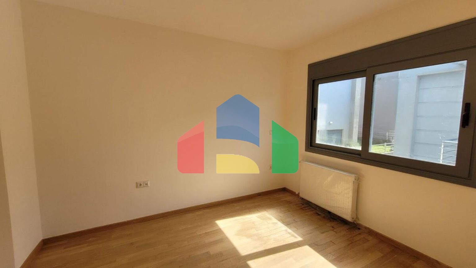 Продажа - Таунхаус 149 m² в пригороде Салоник