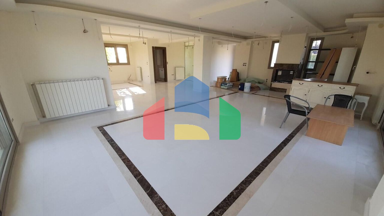 Продаж - Котедж 410 m² в передмісті Салонік