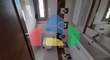 Продаж - Котедж 410 m² в передмісті Салонік