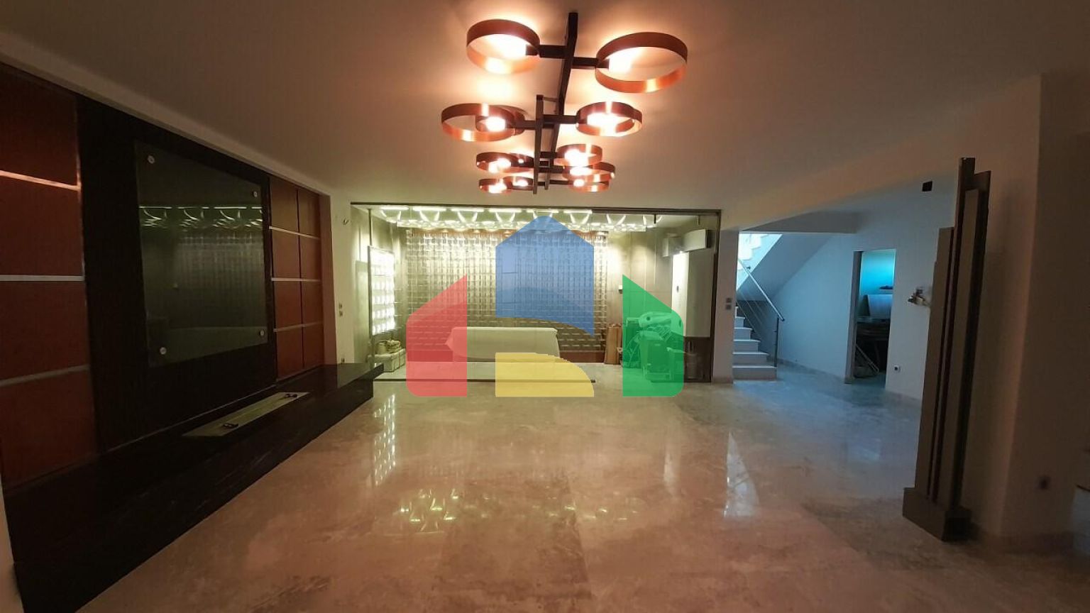 Продаж - Котедж 410 m² в передмісті Салонік