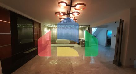 Продаж - Котедж 410 m² в передмісті Салонік