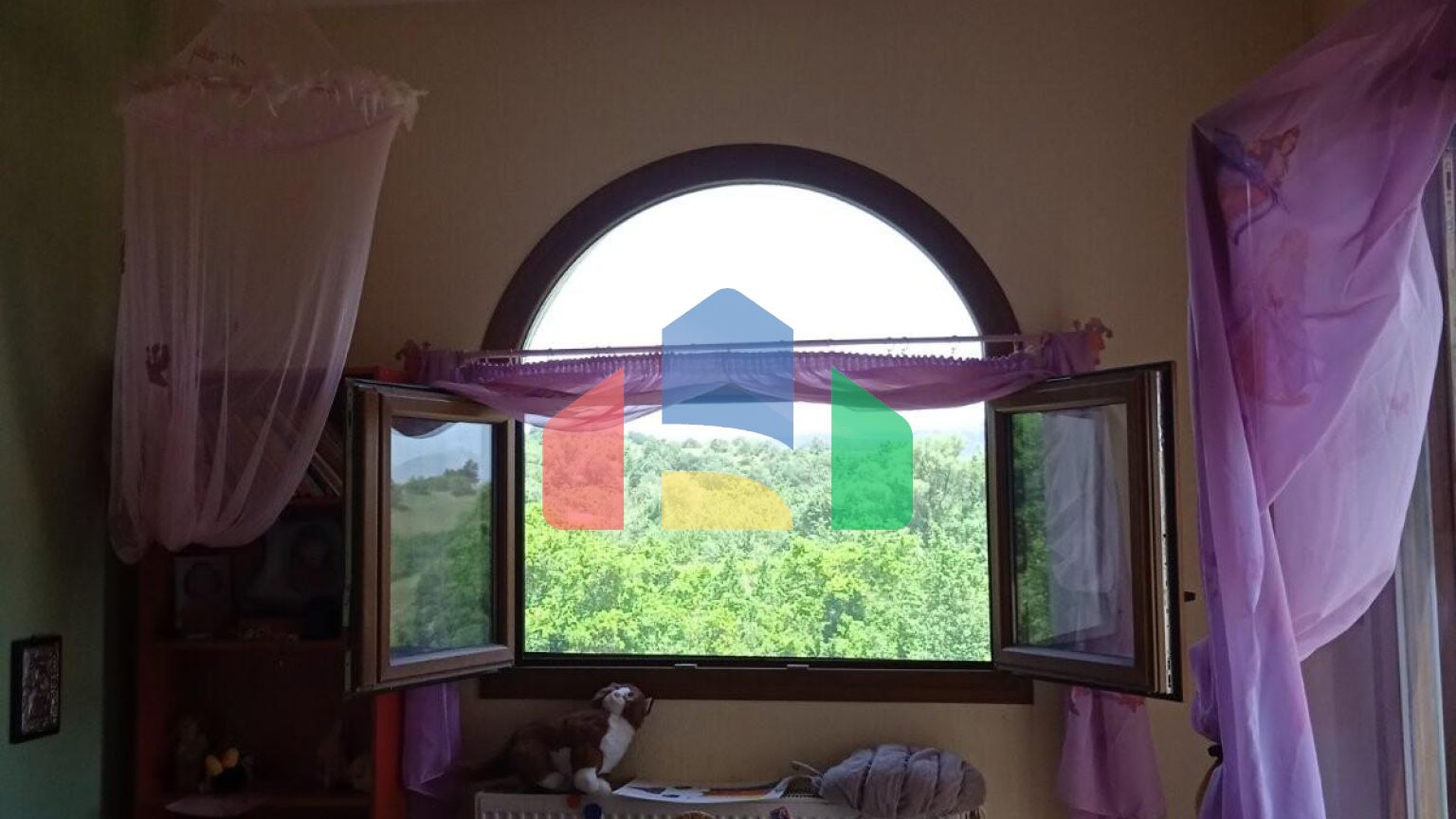 Продаж - Котедж 300 m² в передмісті Салонік