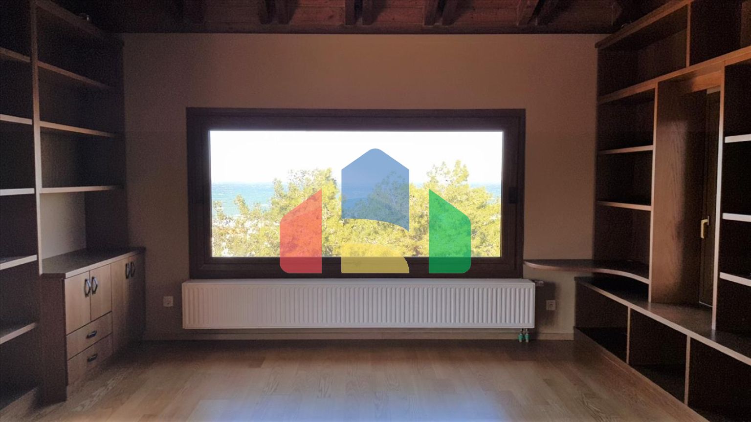 Продажа - Вилла 460 m² в пригороде Салоник