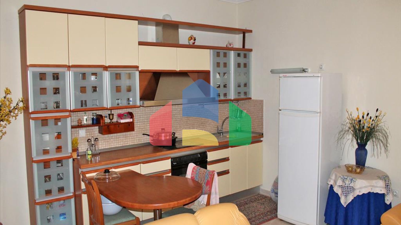 Продаж - Котедж 270 m² в передмісті Салонік