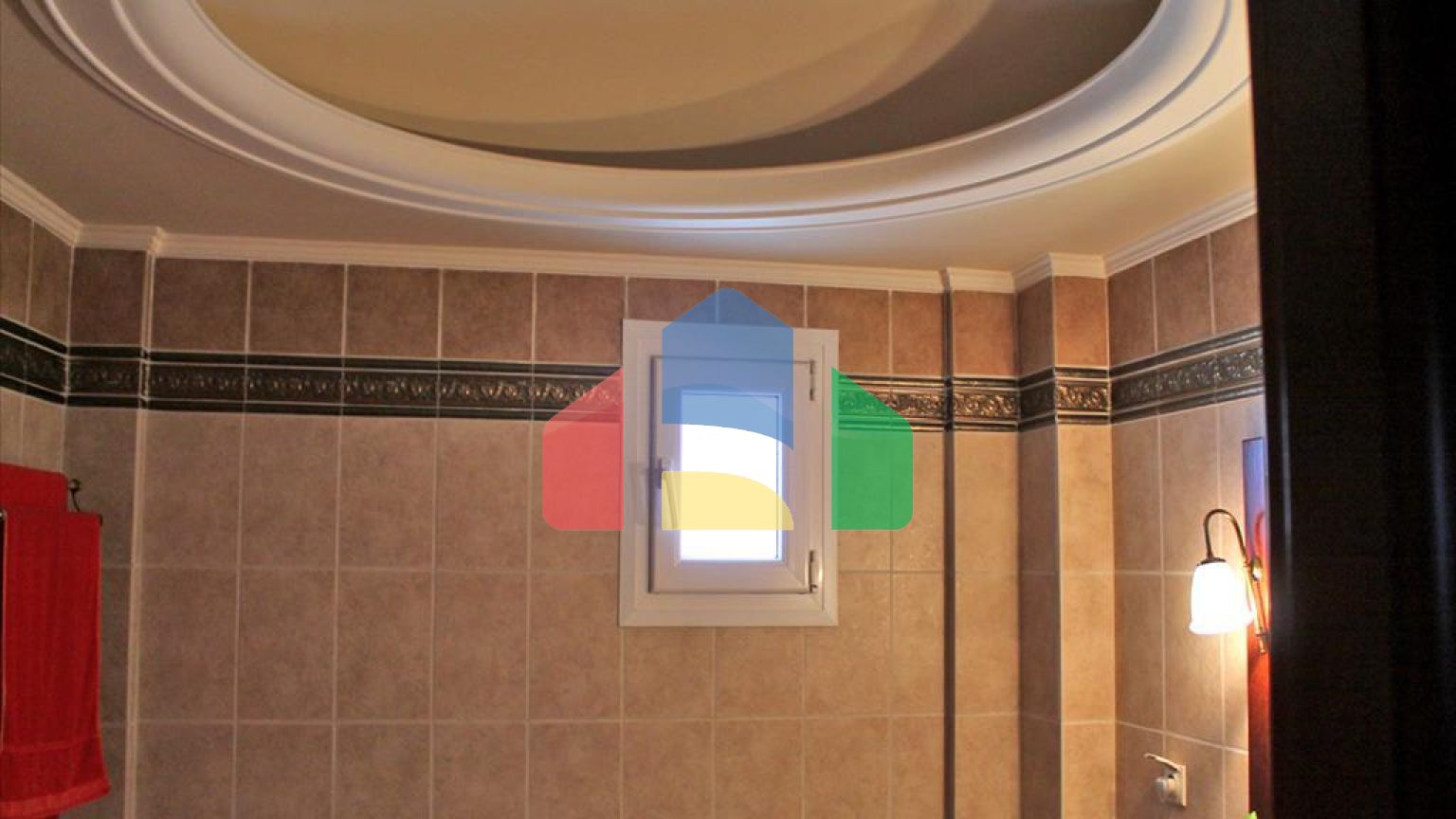 Продаж - Котедж 270 m² в передмісті Салонік