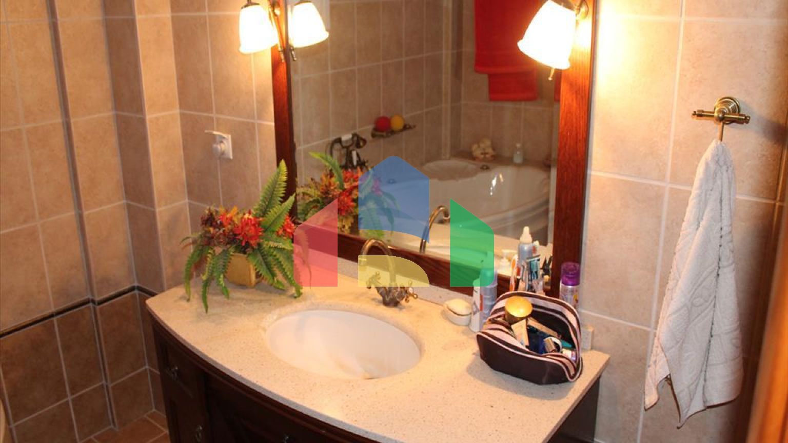 Продаж - Котедж 270 m² в передмісті Салонік