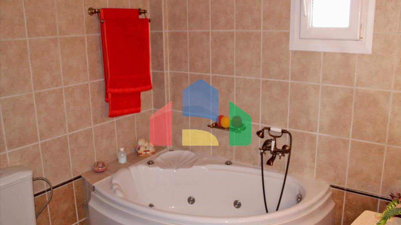 Продаж - Котедж 270 m² в передмісті Салонік