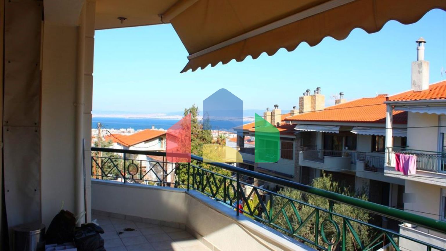 Продажа - Квартира 135 m² в пригороде Салоник