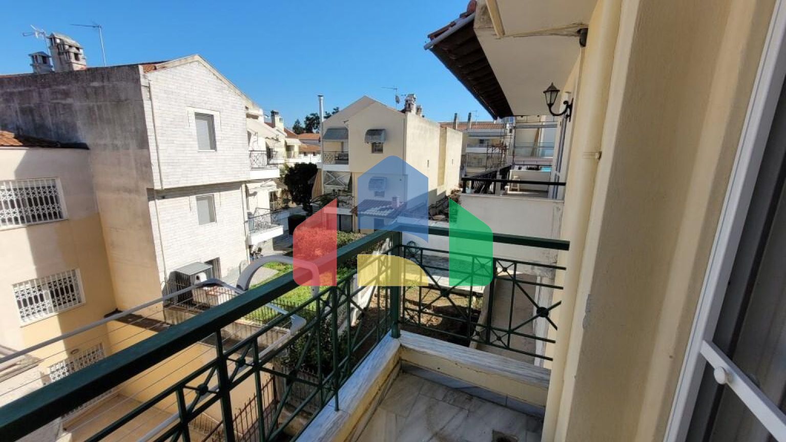 Продажа - Таунхаус 151 m² в пригороде Салоник