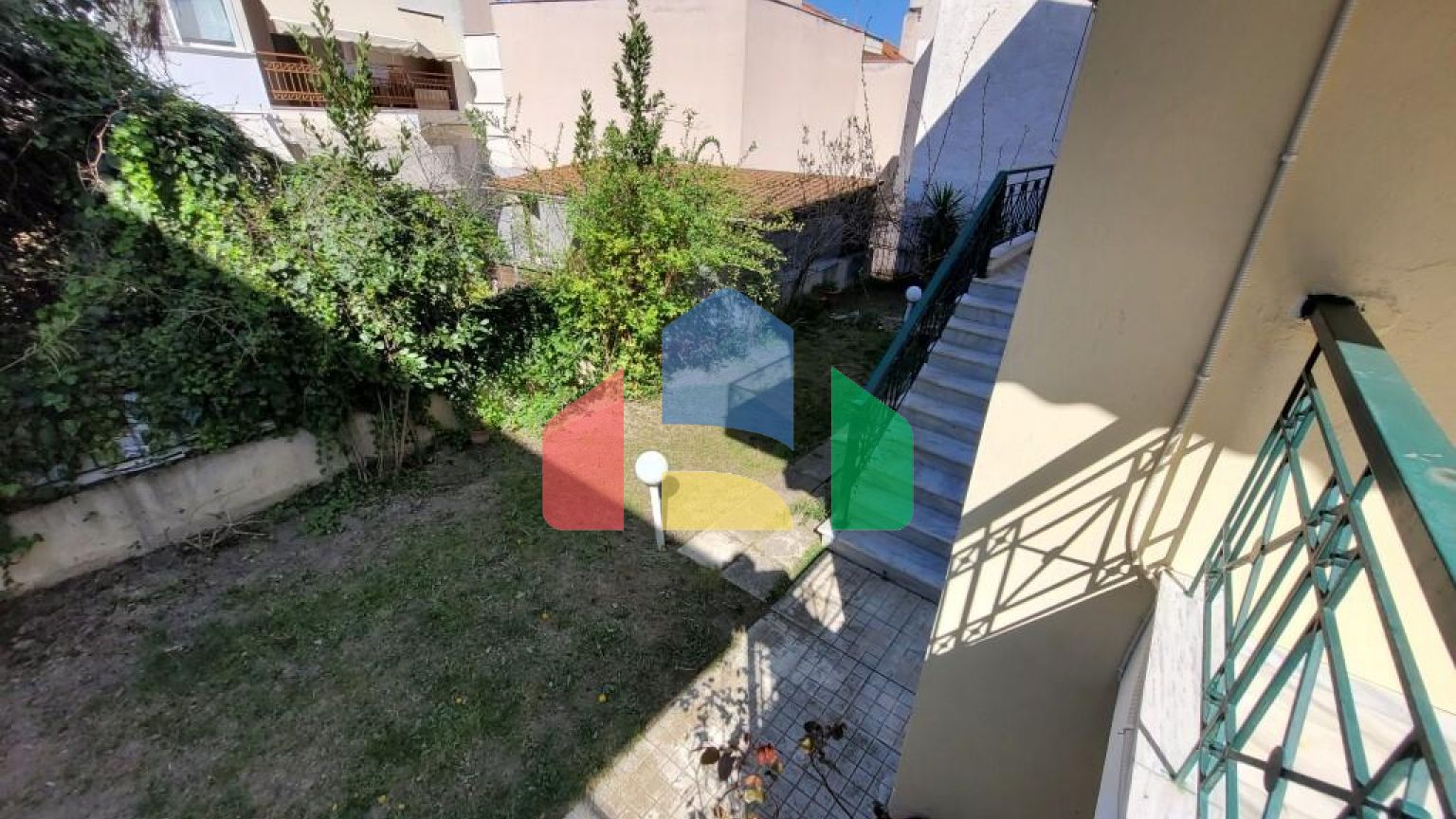 Продажа - Таунхаус 151 m² в пригороде Салоник