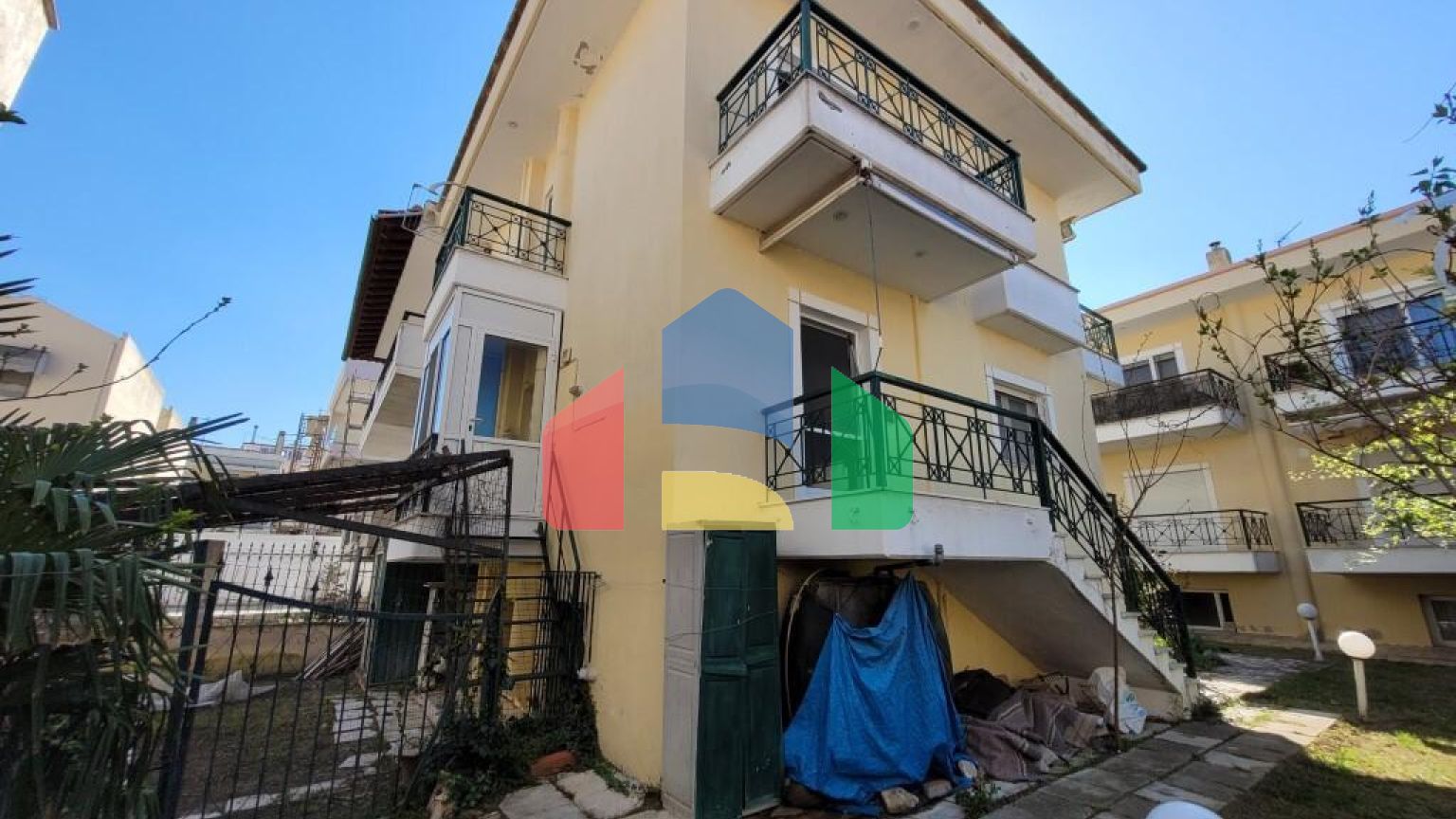 Продажа - Таунхаус 151 m² в пригороде Салоник