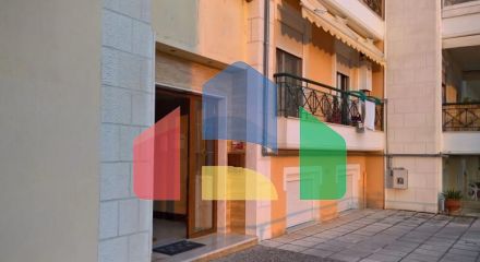 Продаж - Квартира 56 m² в передмісті Салонік