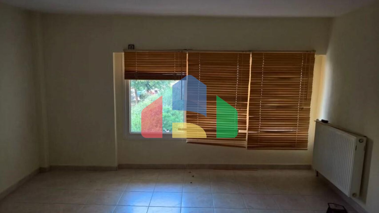 Продаж - Квартира 56 m² в передмісті Салонік