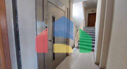 Продаж - Квартира 56 m² в передмісті Салонік