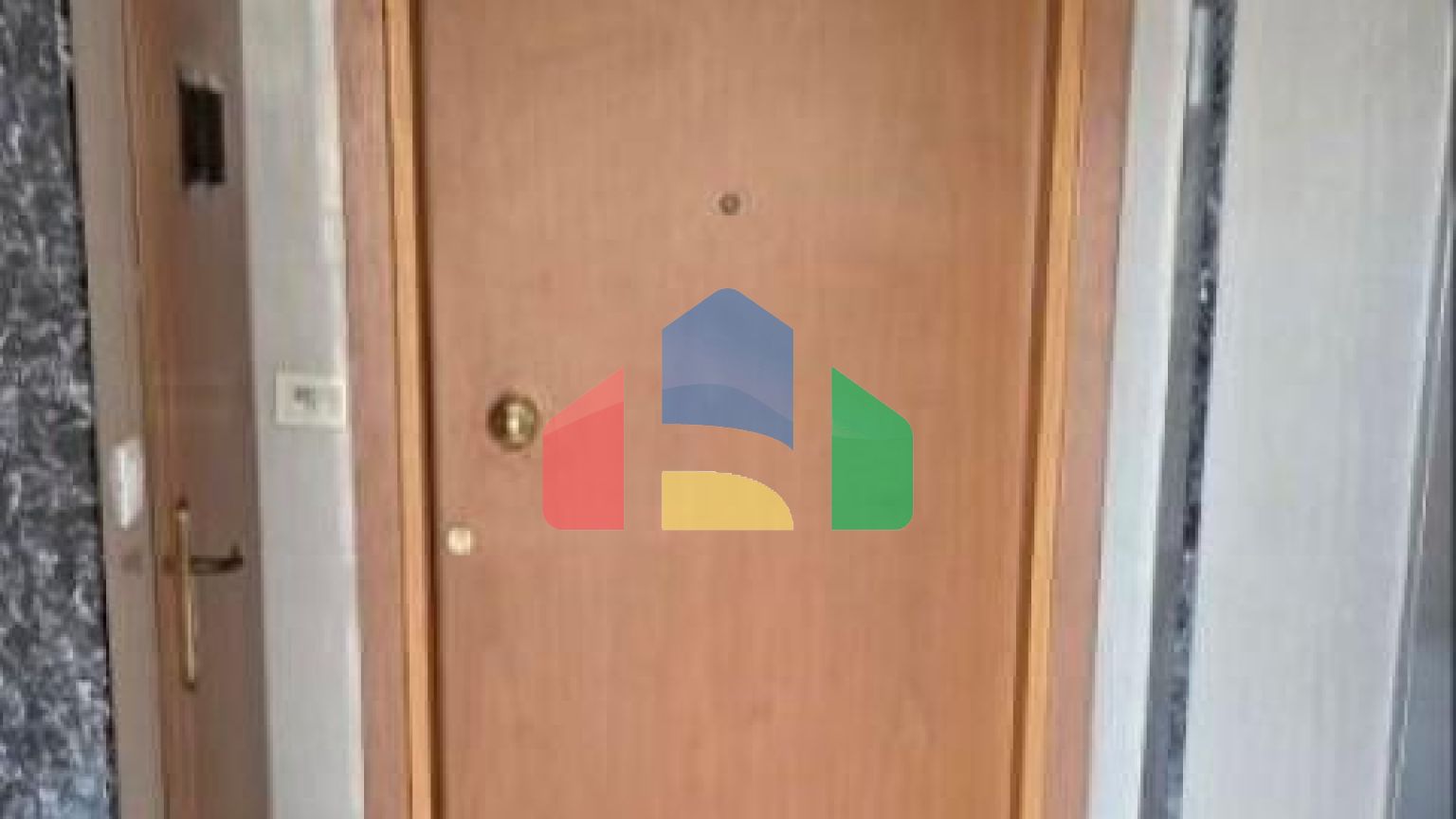 Продаж - Квартира 56 m² в передмісті Салонік