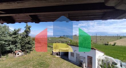 Продажа - Вилла 285 m² в пригороде Салоник