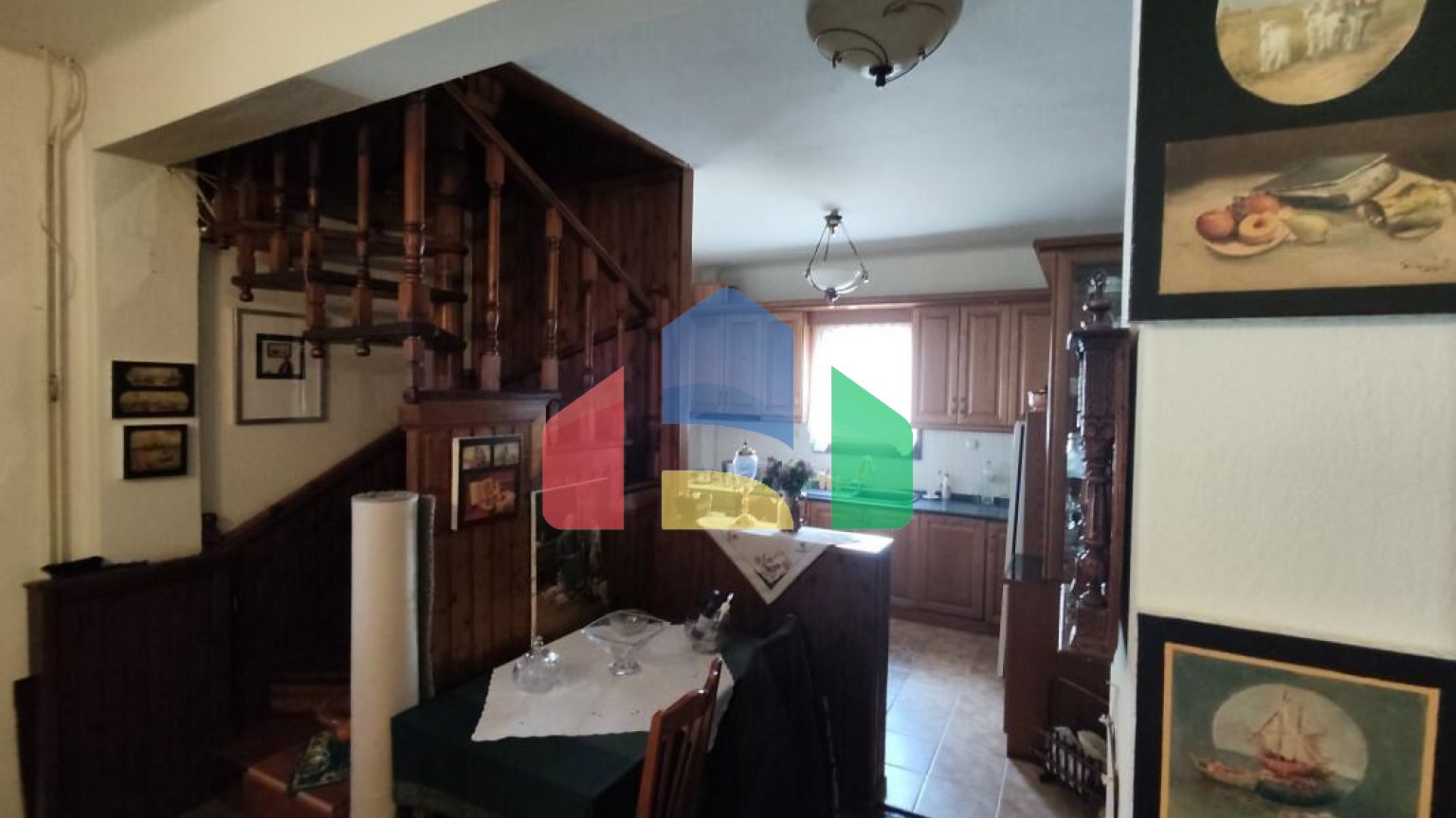 Продажа - Вилла 285 m² в пригороде Салоник