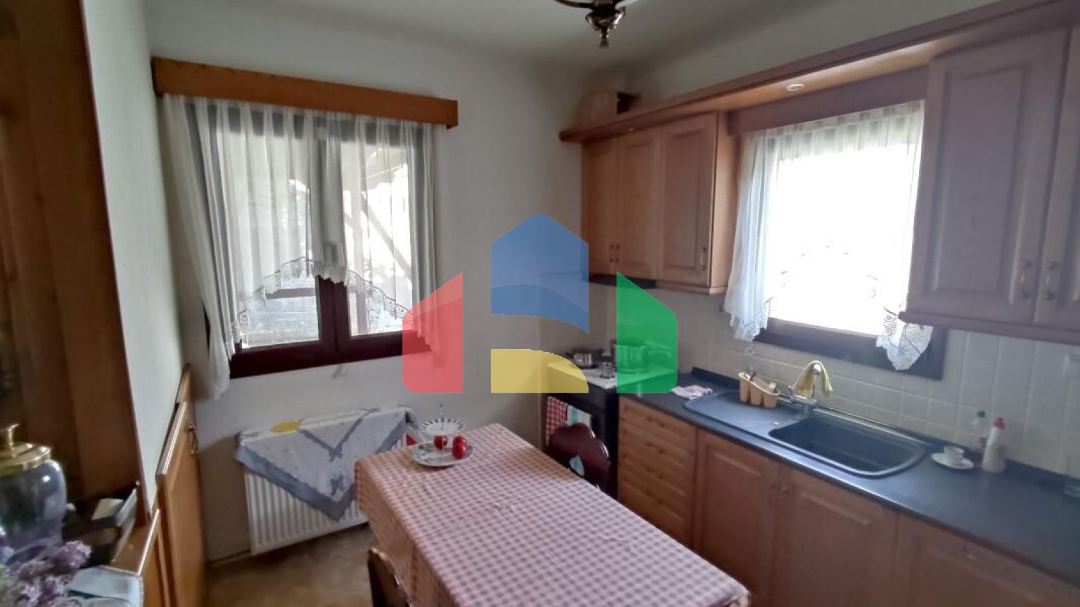 Продажа - Вилла 285 m² в пригороде Салоник