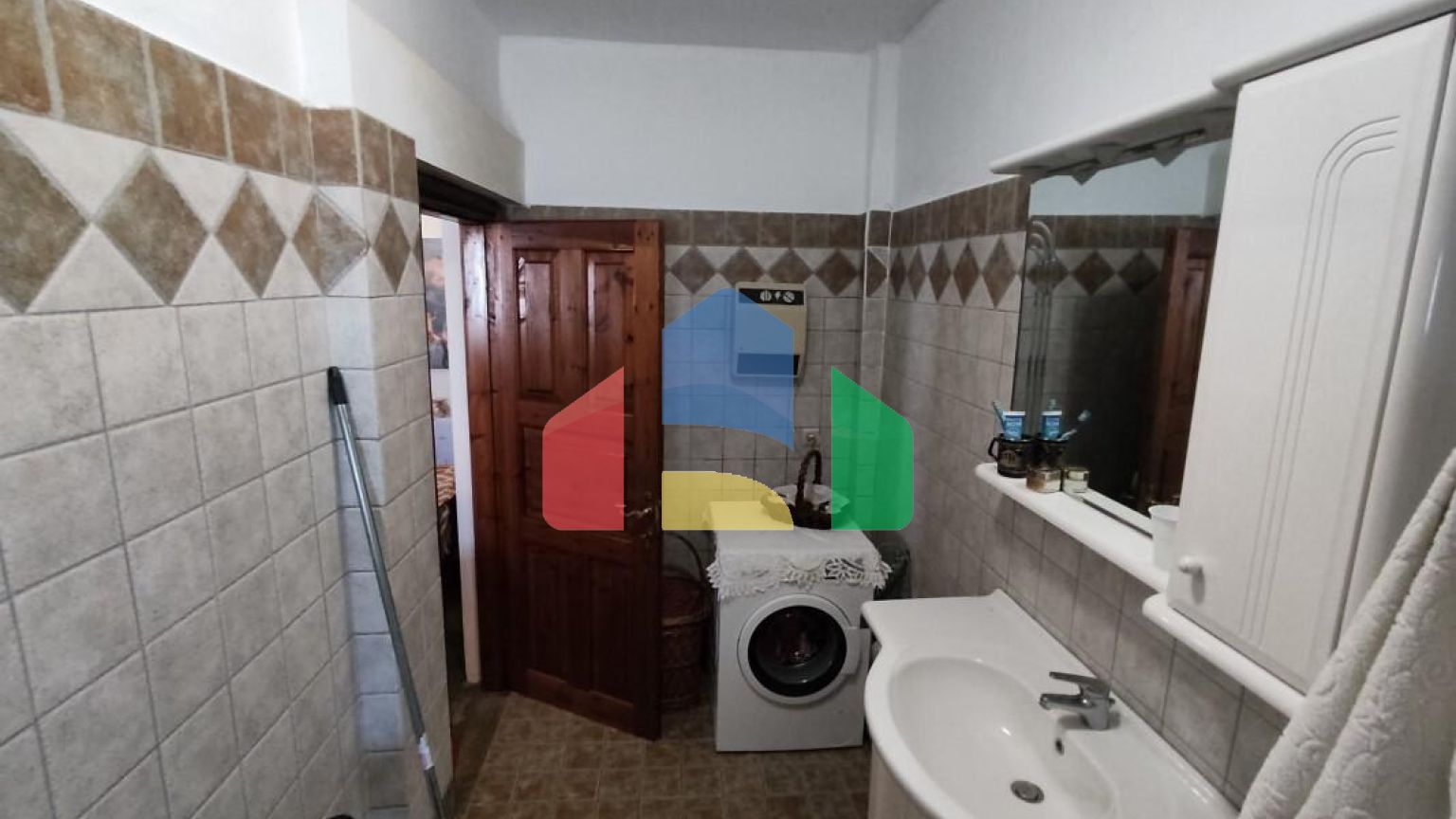 Продажа - Вилла 285 m² в пригороде Салоник