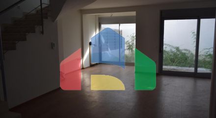 Продажа - Таунхаус 200 m² в пригороде Салоник