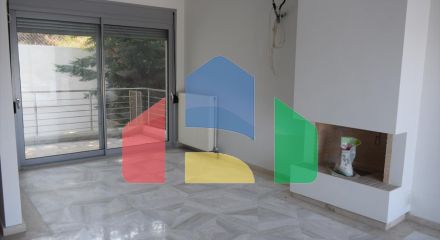 Продажа - Таунхаус 200 m² в пригороде Салоник