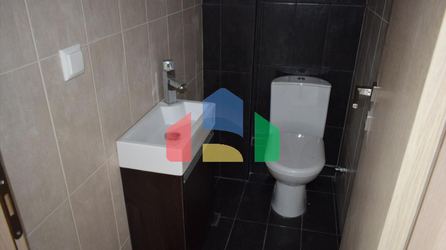 Продаж - Таунхаус 200 m² в передмісті Салонік